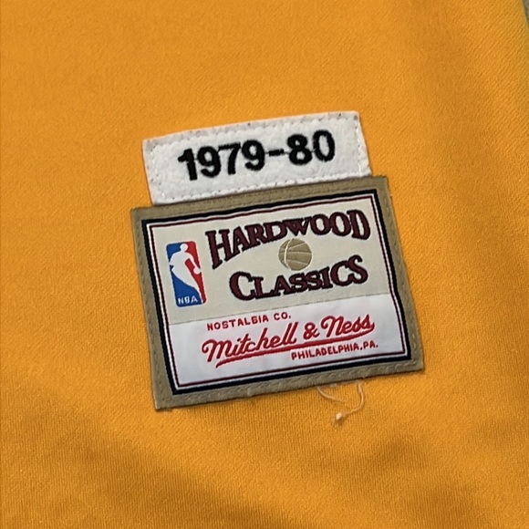 MAGIC JOHNSON JERSEY - Picture 3 of 6